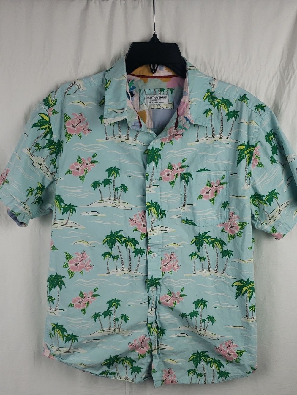 Eighth Avenue Men's Large Light Blue Tropical Hawaiian Button Up Shirt
